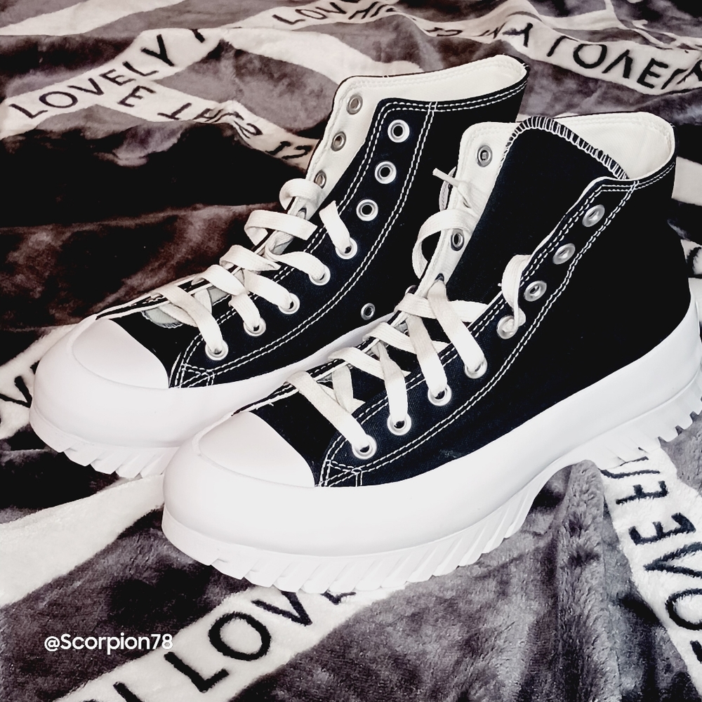 Converse CTAS Lugged 2.0 Hi Platform Shoes Size 8 Men/10 Women - Picture 9 of 12